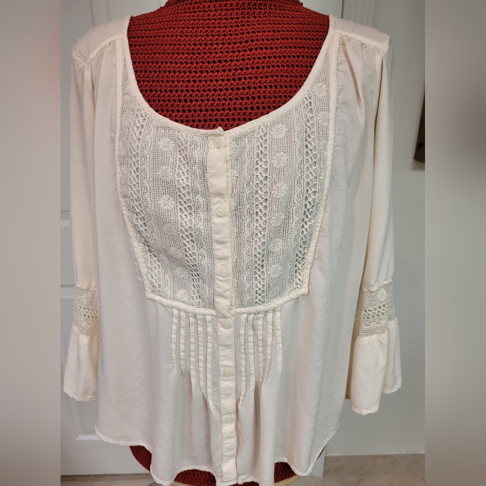 3  Boho blouses bundle - Picture 8 of 16
